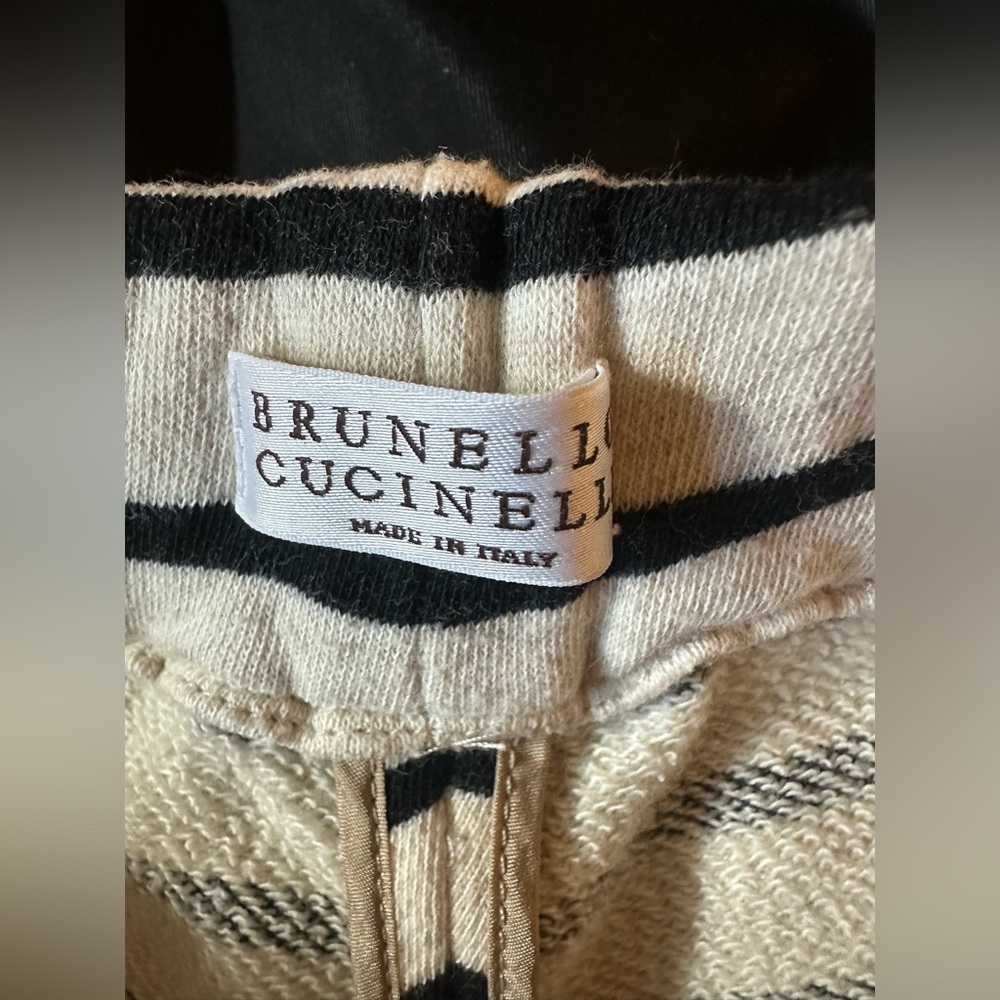 Brunello Cucinelli Cotton Monili-Beaded Sweatshirt and Shorts Set Size Small/0 - Picture 11 of 14